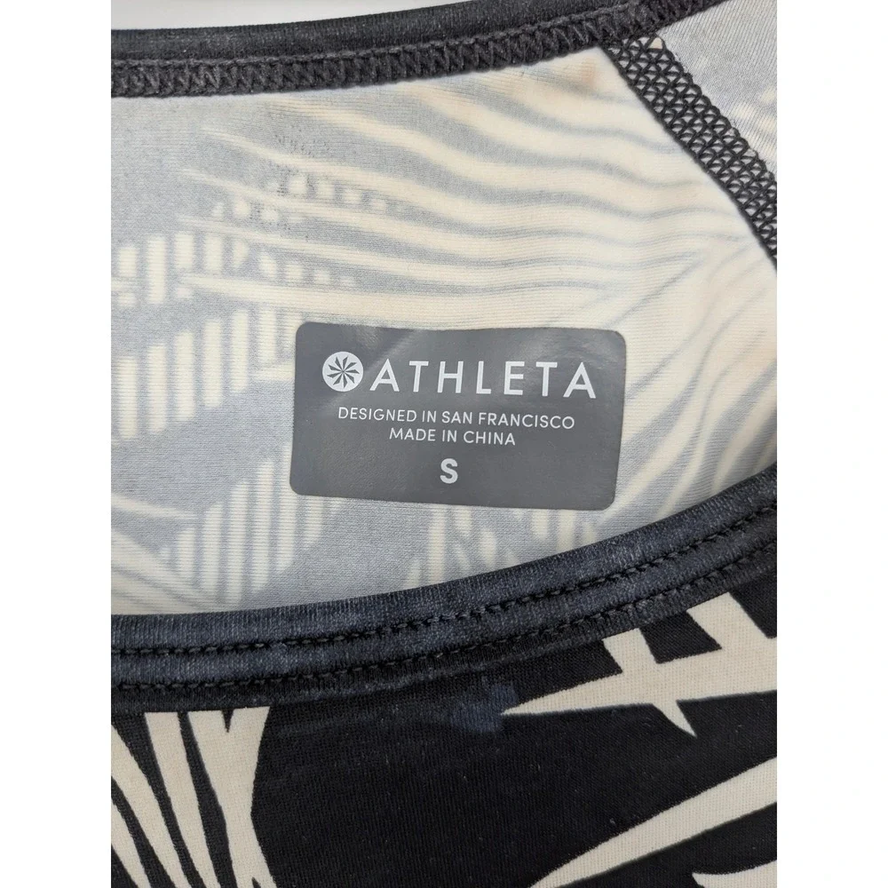 Athleta Rash Guard Women Small Black White Tropical Palm Leaf Long Sleeve Top